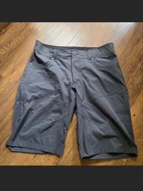 Men's Kuhl Grey Shorts